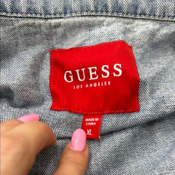 Guess Blue Jean Jacket Classic Style - Picture 3 of 4